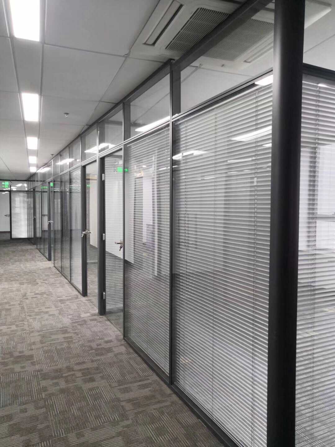衛(wèi)生間隔斷在施工完成后需注意的事項